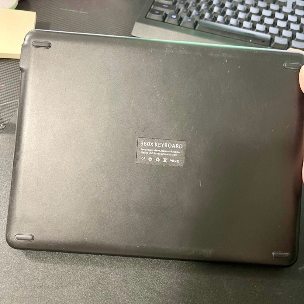 360X iPad keyboard case, fits 9.7” screens